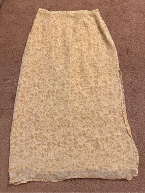 Midi Slip Skirt in Beige Floral